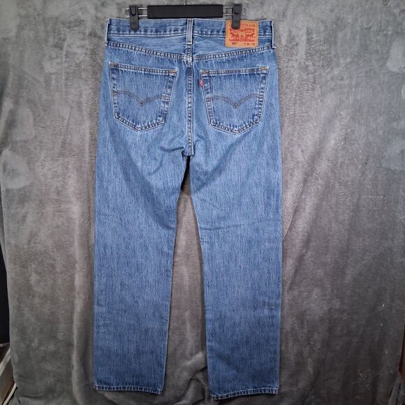 Levis 501xx Mens Original Fit Medium Stone Wash Size 32x32 Inseam 31 - Picture 2 of 8